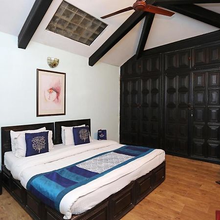 Oyo 1427 Hotel Malhar Haveli Noida Eksteriør billede